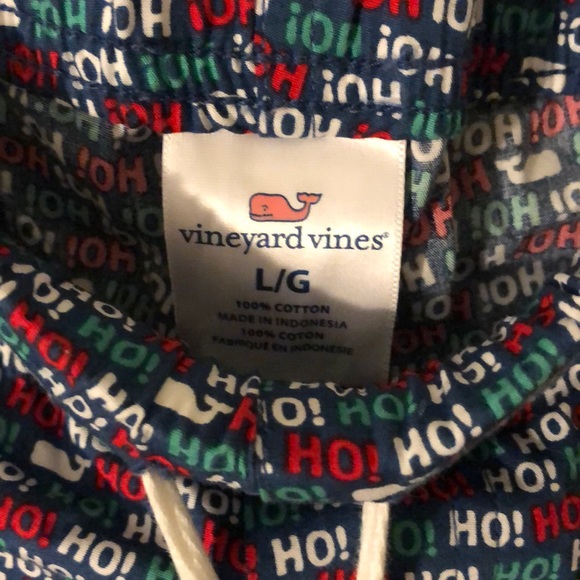 Vineyard Vines Men’s Christmas Pajama Pants - Picture 2 of 3